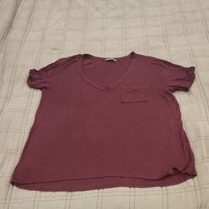 West Coast Love V-Neck Pocket Tee - Plum Size L